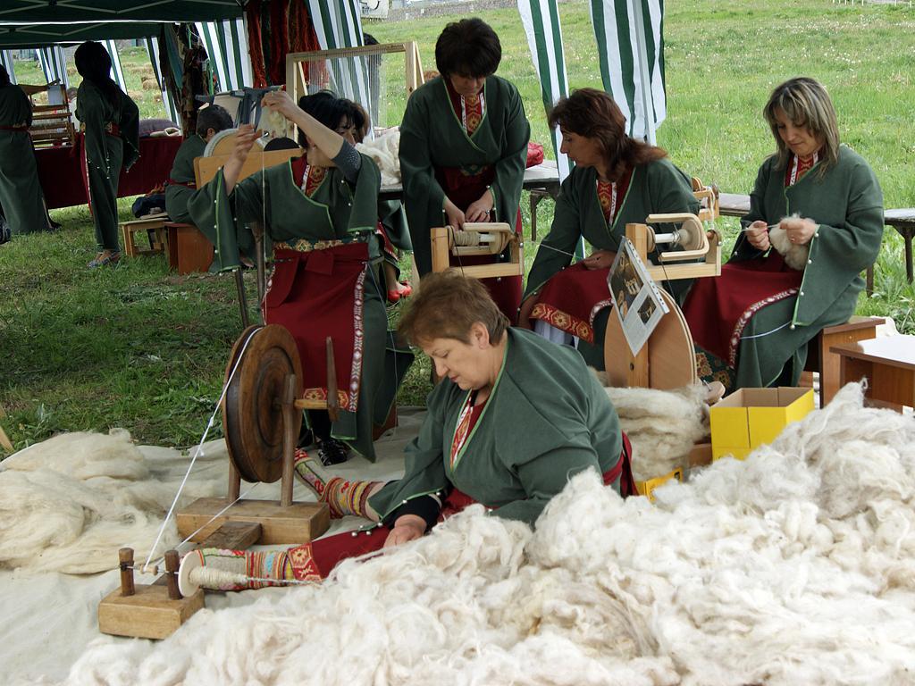 festival_v_tateve_i_ovtsy_tsely_i_kover_sotkan - рис.7 festival_v_tateve_i_ovtsy_tsely_i_kover_sotkan - рис.7