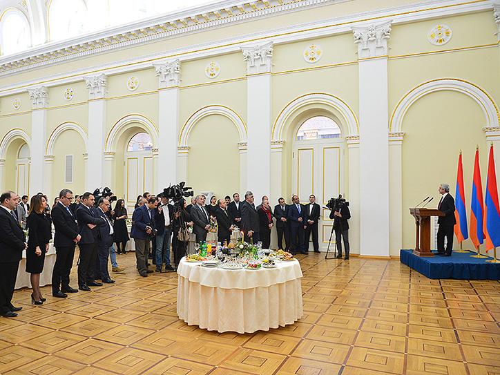 prezident_v_armenii_ogranicheniya_svobody_slova_nepriemlemy - рис.2