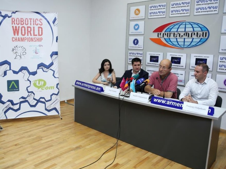 ameriabank_sodeystvuet_uchastiyu_uchenikov_laboratorii_armath_v_mezhdunarodnom_konkurse_robotov - рис.4