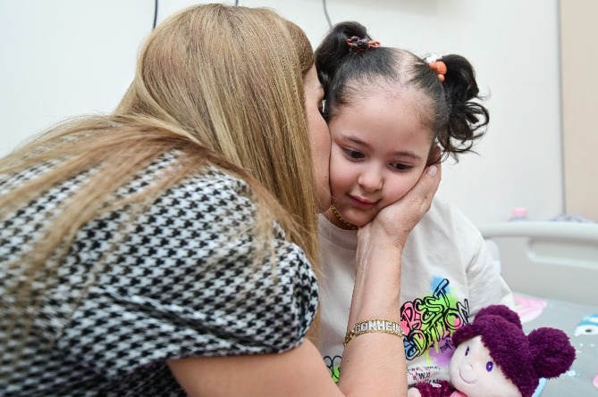 sati_spivakova_obyavlena_poslom_dobroy_voli_fonda_gorod_ulybok_foto - рис.2