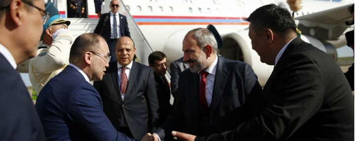 Armenian Prime Minister leaves for Kazakhstan 