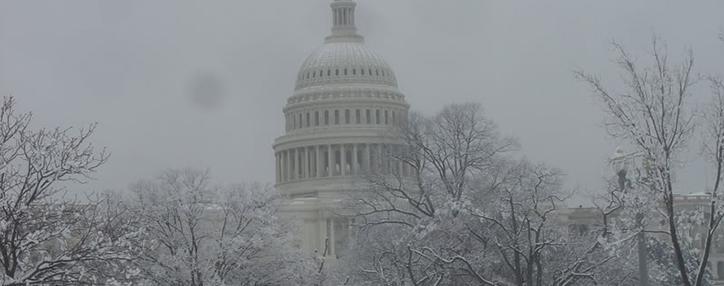 Почти 2500 авиарейсов из США отменены из-за снежного шторма