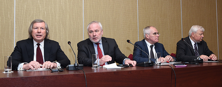 Чавушоглу сообщил о запланированной на понедельник встрече посредников по Карабаху в Турции