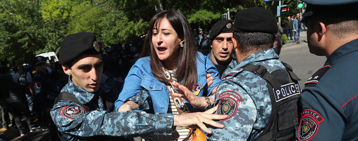Armenian police detain 286 anti-government protesters