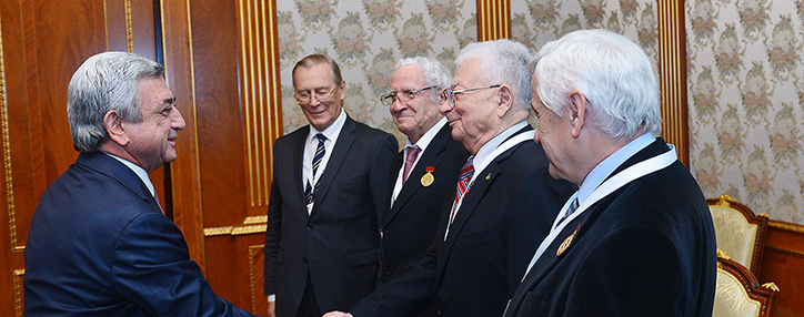 Армения всесторонне поощряет развитие наукоемких отраслей в экономике Армении - президент