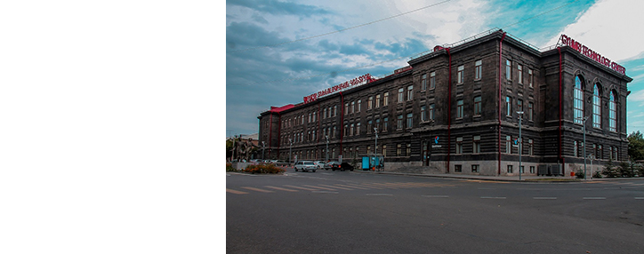 Правительство Армении проведет в пятницу внеочередное выездное заседание в Гюмри