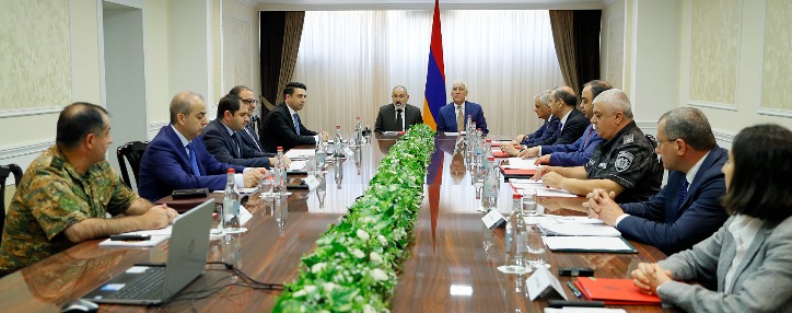 Pashinyan chairs Security Council meeting