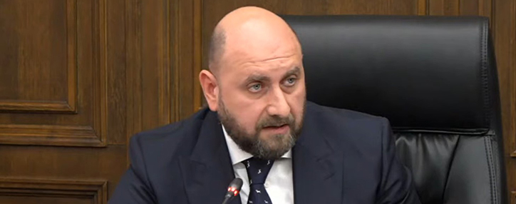 Глобальная неопределенность и возможный «перегрев» рынка ипотеки являются основными рисками для финсистемы Армении – глава ЦБ