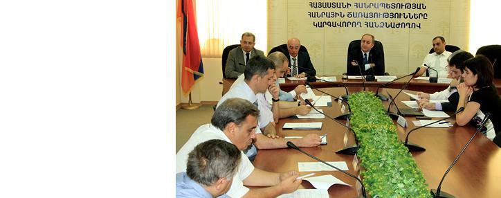 Глава «АрмРосгазпрома» недоволен установленным КРОУ новым тарифом на газ