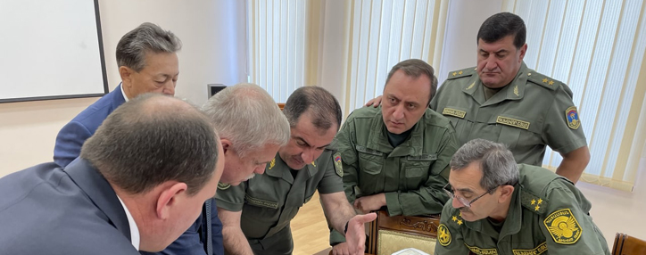 ՀԱՊԿ գլխավոր քարտուղարը ՀՀ ԶՈւ ԳՇ պետի հետ քննարկել է ՀՀ սահմանային շրջանների առանձին հատվածներում տիրող իրավիճակը 