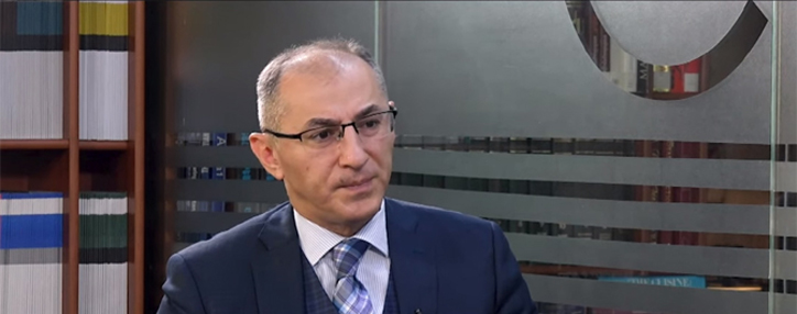 Former Armenian minister warns of dangers of overheated growth 