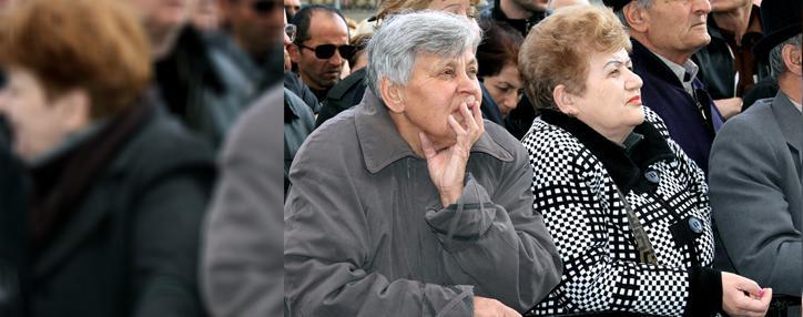 Более 4040 одиноких пожилых людей в Армении получат запасы продовольствия на месяц