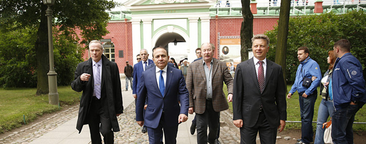 ՀՀ վարչապետն այցելել է  Սանկտ Պետերբուրգի Պետրոպավլովյան ամրոց 