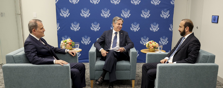 В Вашингтоне проходит встреча Блинкена с главами МИД Армении и Азербайджана