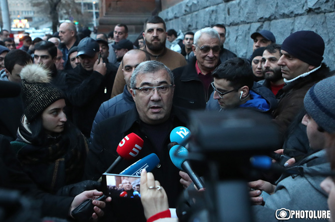 Former president of FFA comes out of  police station