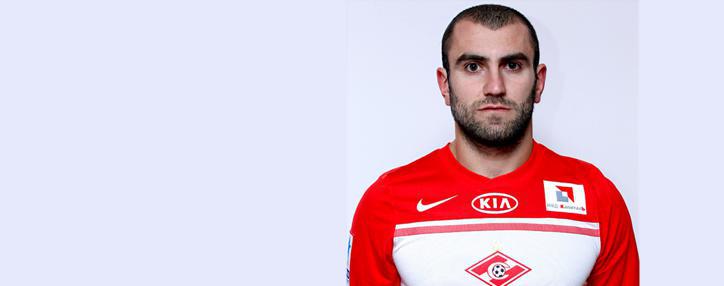 Մովսիսյանը հագել  է Սպարտակի վերնաշապիկը 