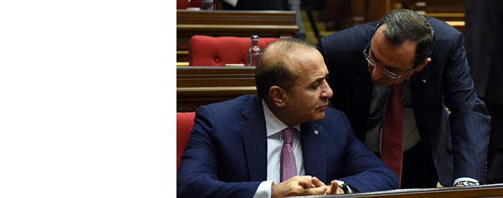 Разногласия между премьером и министром экономики перешли в острую фазу - гзаета