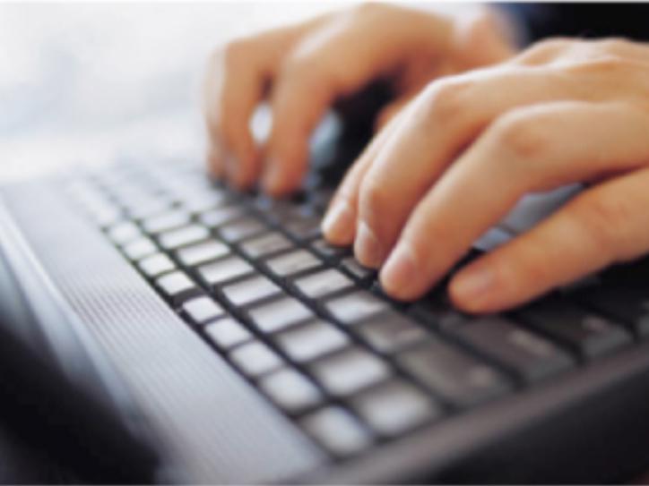 Арэксимбанк-группа Газпромбанка проводит интернет-опрос среди своих клиентов-пользователей услуги интернет-банкинг 