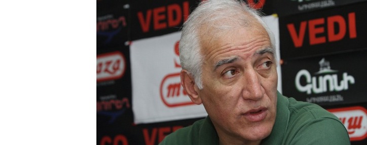 Բարձր տեխնոլոգիական արդյունաբերության նախարար Վահագն Խաչատուրյանը պաշտոնապես առաջադրվեց նախագահի թեկնածու