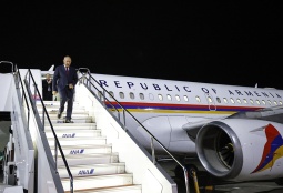 Самолёт Пашиняна не смог сесть в Москве и ушёл на запасной аэродром