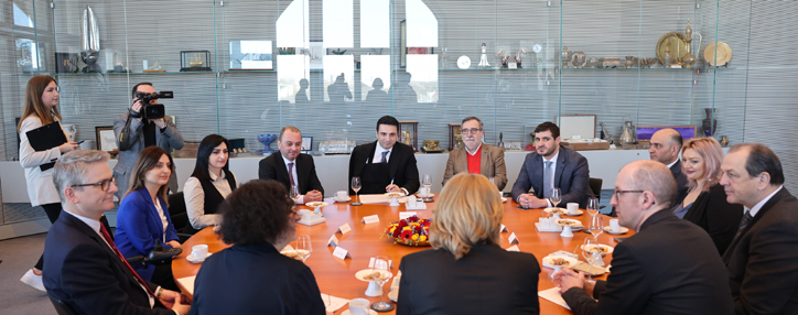 В Армении ожидают, что Германия обеспечит выполнение Азербайджаном решения Международного суда путем применения санкций против него