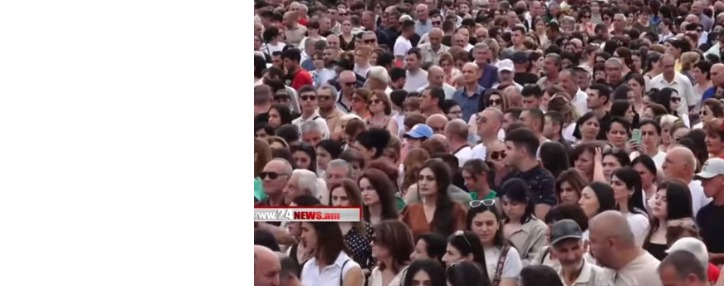 Արցախում ամենօրյա ռեժիմով հանրահավաքներ կանցկացվեն, երթի մասնակիցները շարժվում են դեպի ԿԽՄԿ գրասենյակ ու ռուս խաղաղապահների տեղակայման վայր (ՎԻԴԵՈ)