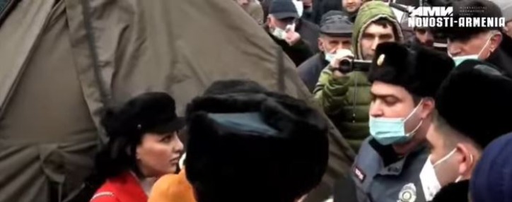 Armenian opposition to set up tents in central Yerevan Republic Square