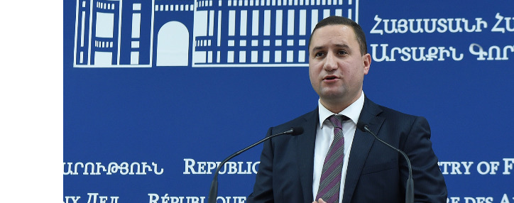 Балаян: Азербайджан должен понять, что без участия Карабаха урегулирования конфликта достичь невозможно