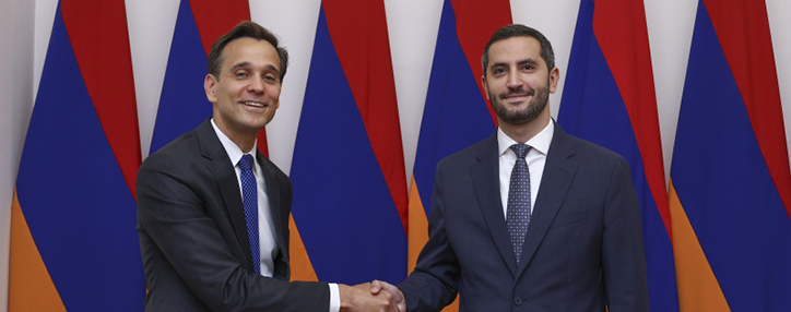 Вице-спикер НС Армении обсудил с зампомощника госсекретаря США вопросы региональной безопасности