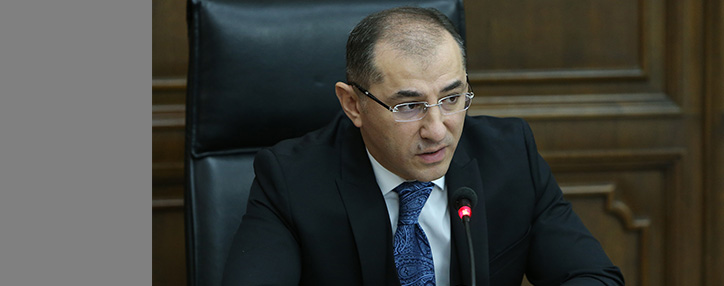 Правительство Армении планирует понижение подоходного налога и рост зарплат и пенсий – Минфин