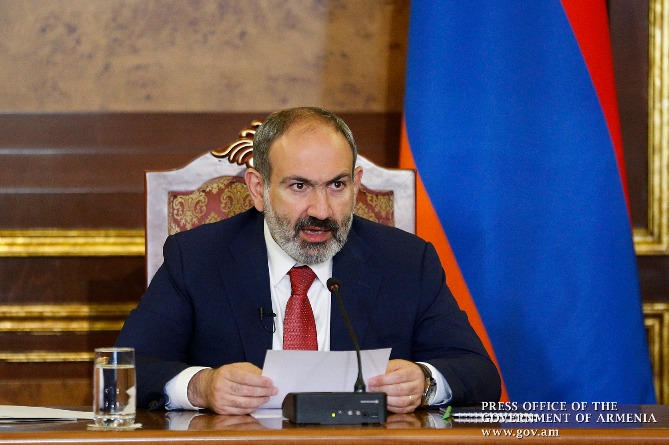 Pashinyan asks his supporters to unblock courthouses in Armenia