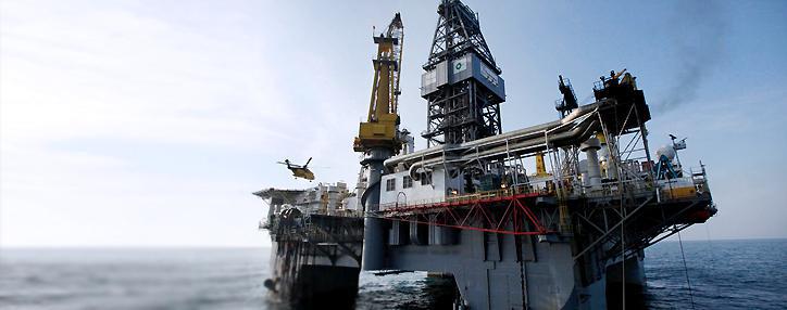 Новак: мировые запасы нефти начали сокращаться