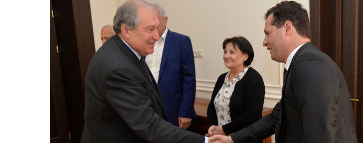 Армен Саркисян призвал рассмотреть возможность перезапуска армянского химгиганта "Наирит"