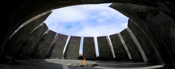 Международный медиафорум «У подножия Арарата», посвященный 100-летию Геноцида армян, стартовал в Ереване