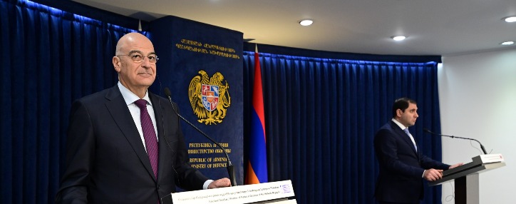 Глава Минобороны Греции видит перспективы в сотрудничестве с Арменией