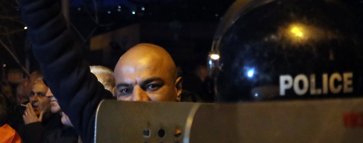 ԱԺ–ի շենքն ամբողջությամբ շրջափակվել է ընդդիմության կողմից (ՎԻԴԵՈ)