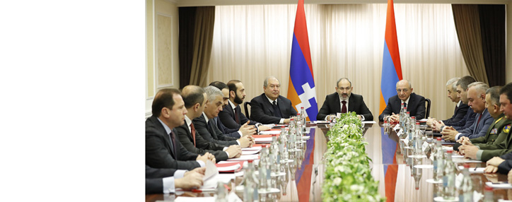 Երևանում կայացել է Հայաստանի և Արցախի ԱԱԽ խորհուրդների համատեղ նիստը (ՎԻԴԵՈ)