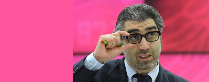 «Ռոսգոսստրախ» ՊԸ նախագահ Դանիլ Խաչատուրովն ընդգրկվել է Forbes Russia–ի «Ռուսաստան-2014–ի 15 ամենահարուստ ամուրիների» ցուցակում