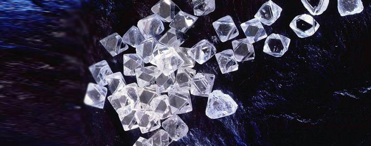 Глава De Beers прогнозирует пик предложения алмазов в 2017 году
