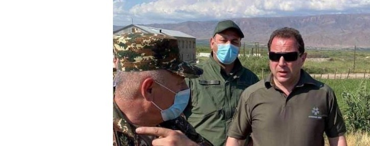 Տոնոյանը Թուրքիայի հետ սահմանի նոր հենակետից հետևել է սահմանի պահպանության ընթացքին (ՖՈՏՈ)