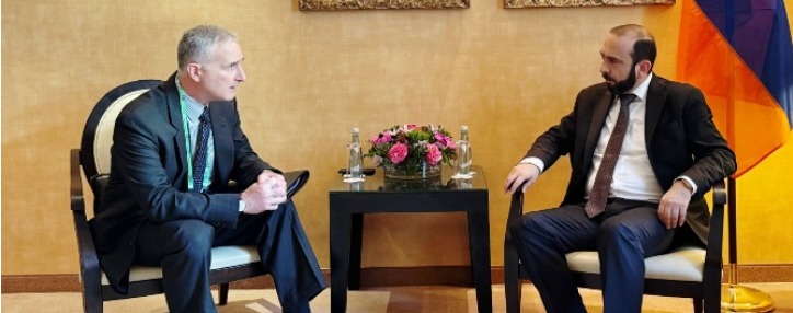 Mirzoyan and Bono discuss security and partnership issues