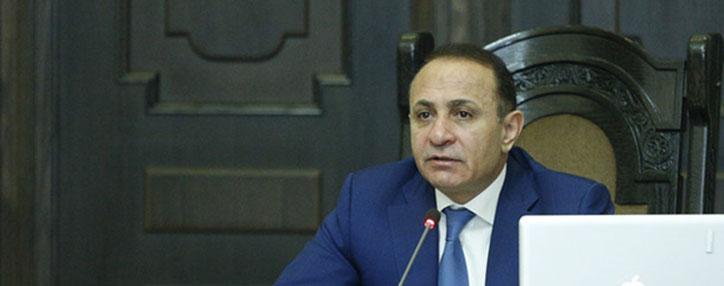 Премьер-министр Армении поручил разобраться с возможными злоупотреблениями по соцпакетам