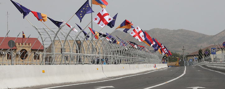 Премьеры Армении и Грузии подписали соглашение о безвизовых поездках