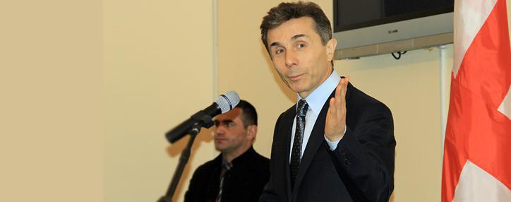 Восстановление железной дороги через Абхазию обсуждать преждевременно - премьер Грузии