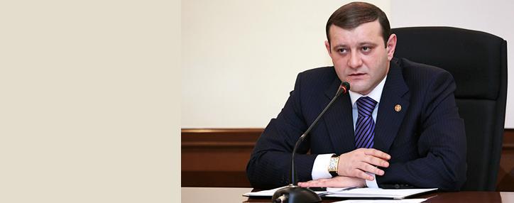 Երևանի քաղաքպետը հայտարարել է, որ իր հրաժարականի հարցը չի քննարկում