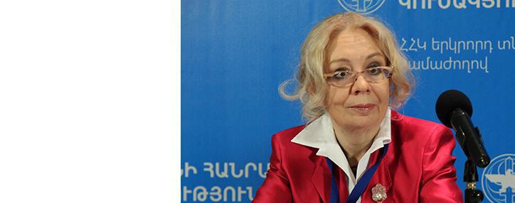 Министр ЕЭК Валовая посетит Ереван 4-5 декабря