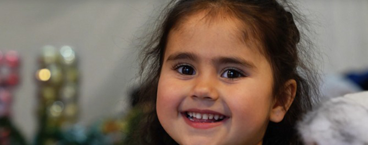 Ամանորի հրաշքը` Շիրակի մարզում. Ամերիացի Ձմեռ պապերն այցելեցին արցախցի փոքրիկներին (ՎԻԴԵՈ)