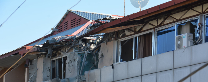 Азербайджанские ВС стреляли ночью по Степанакерту кассетными бомбами, три человека пострадали, есть большие разрушения (ФОТО, ВИДЕО)