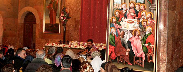 Armenian parliament committee approves amended bill on New Year holidays