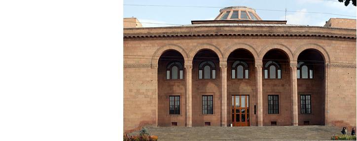 Президиум Национальной академии наук Армении потребовал отставки правительства во главе с премьером